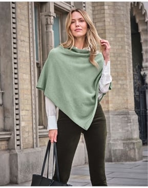 Black | Organic Cashmere Gassato Poncho | Pure Collection