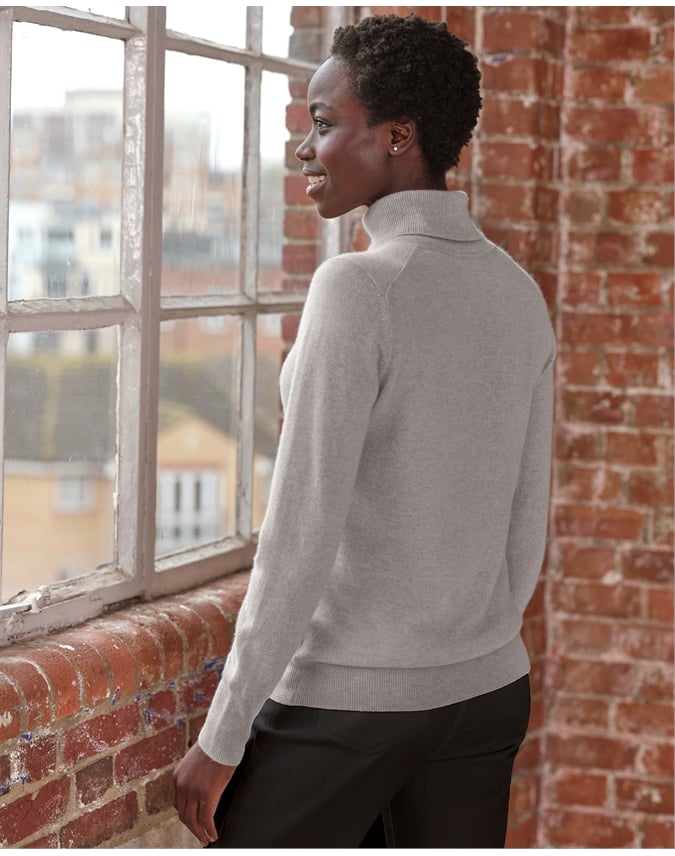 Womens Cashmere Turtle Neck Sweater
