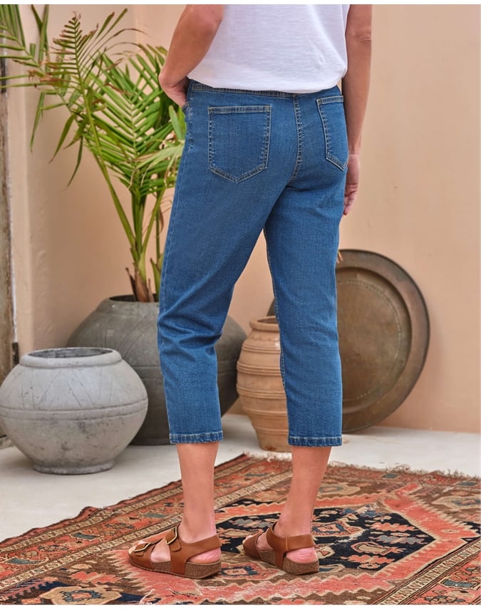 Easy Fit Cropped Jean