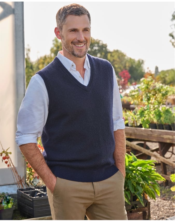 Mens Classic Lambswool Vest