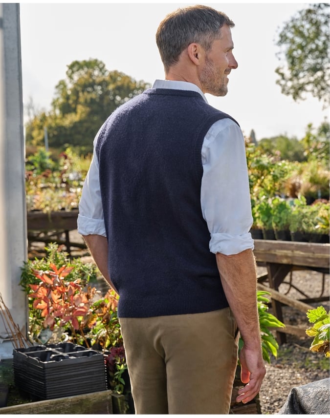 Mens Classic Lambswool Vest