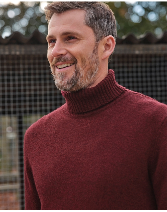 Mens Lambswool Turtle Neck Sweater