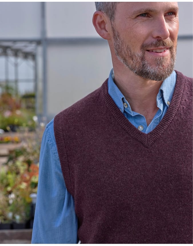 Mens Classic Lambswool Vest