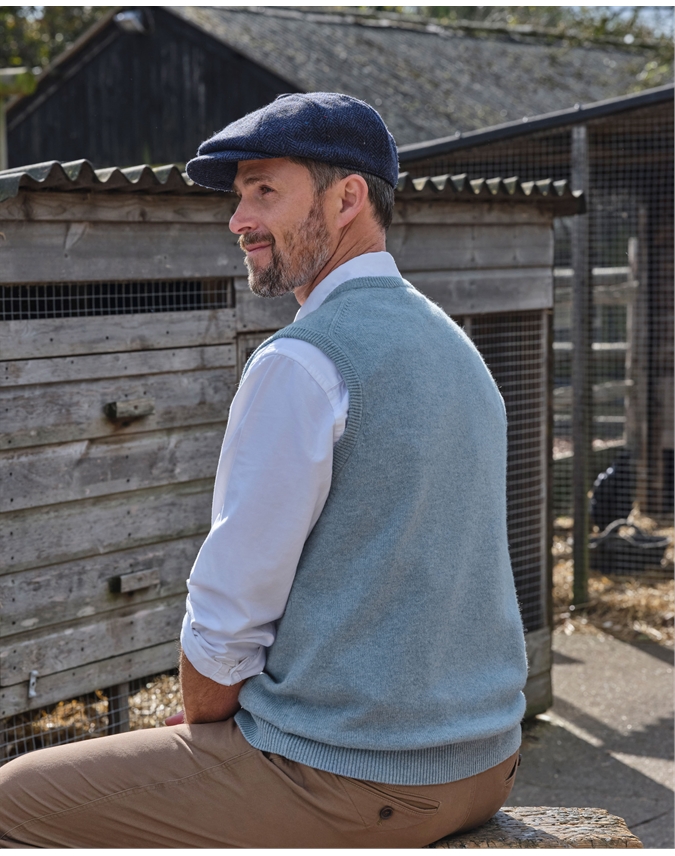 Mens Classic Lambswool Vest
