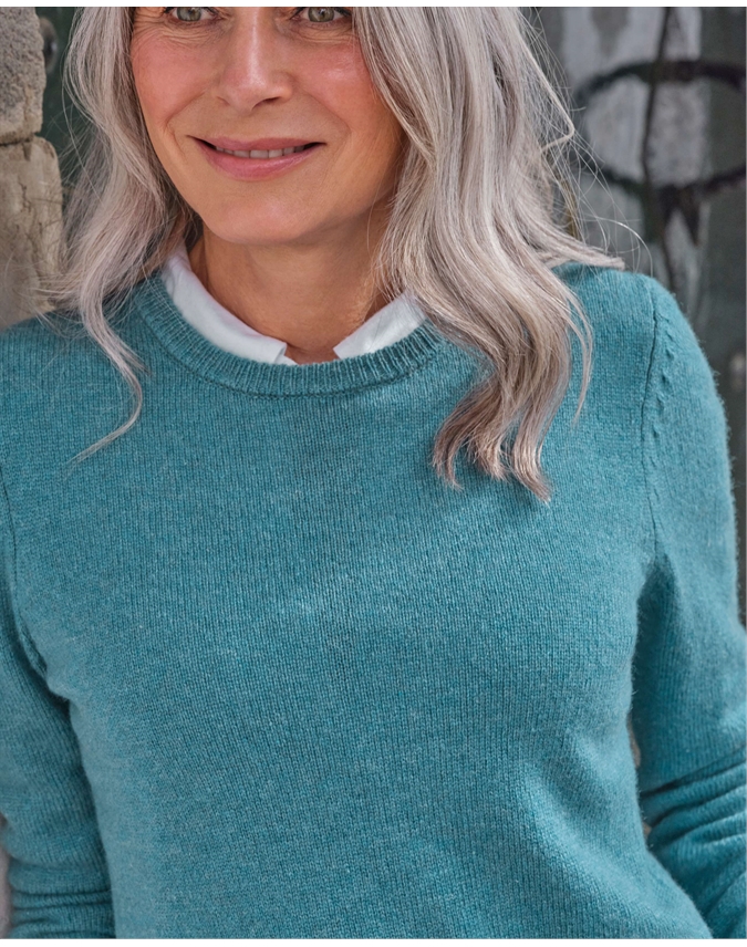 Womens Lambswool Crew