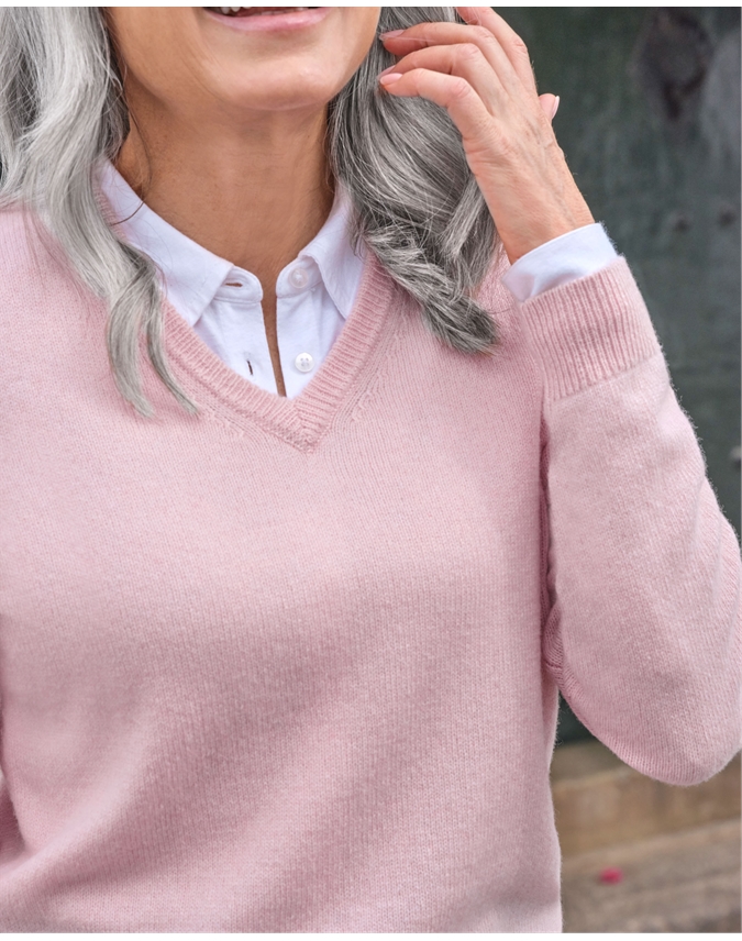 Womens Lambswool V Neck Sweater