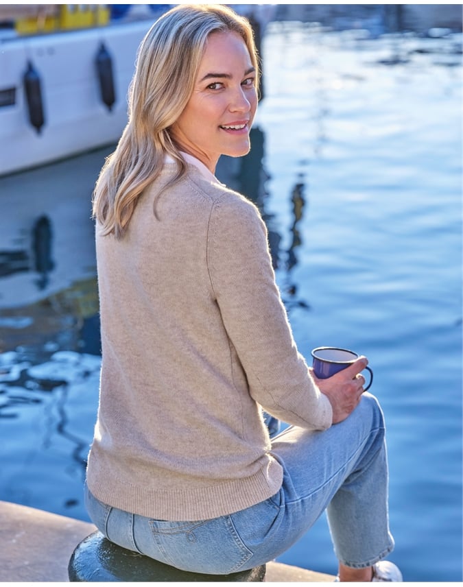 Womens Lambswool V Neck Sweater