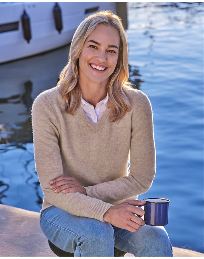 Womens Lambswool V Neck Sweater