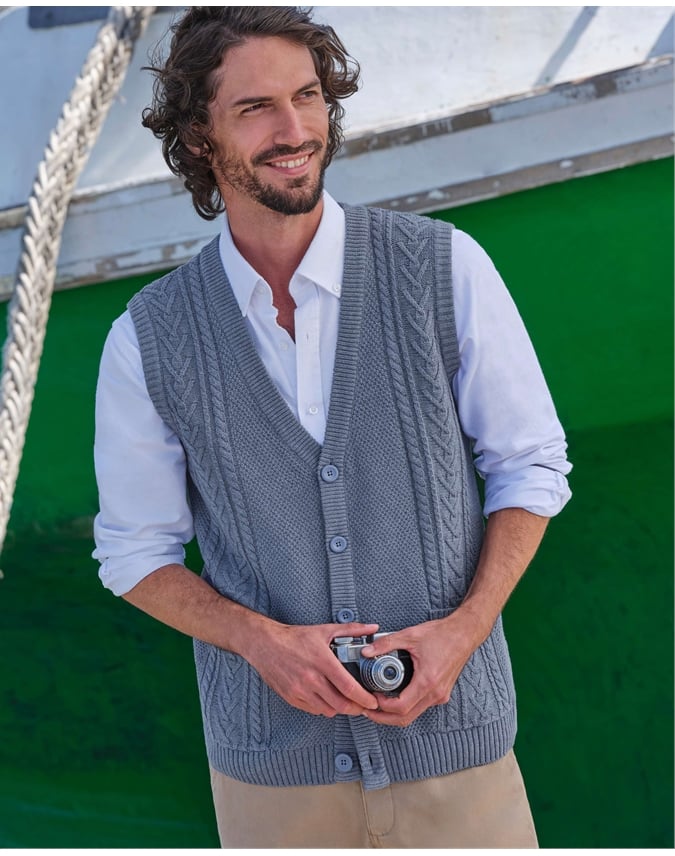 Mens Cable Vest