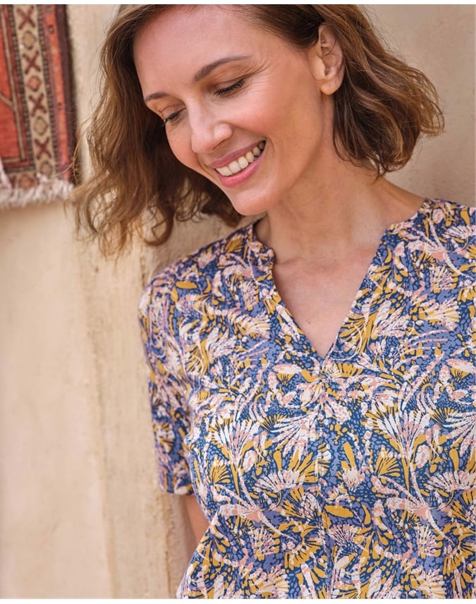 Notch Neck Tie Hem Top