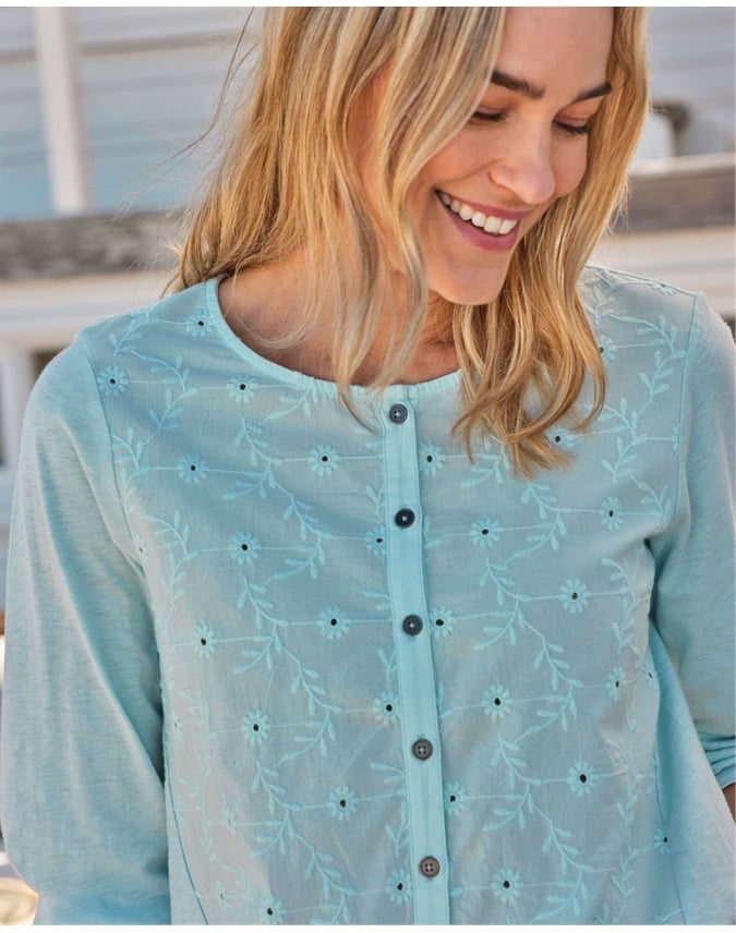 3/4 Length Sleeve Embroidered Tie Hem Top