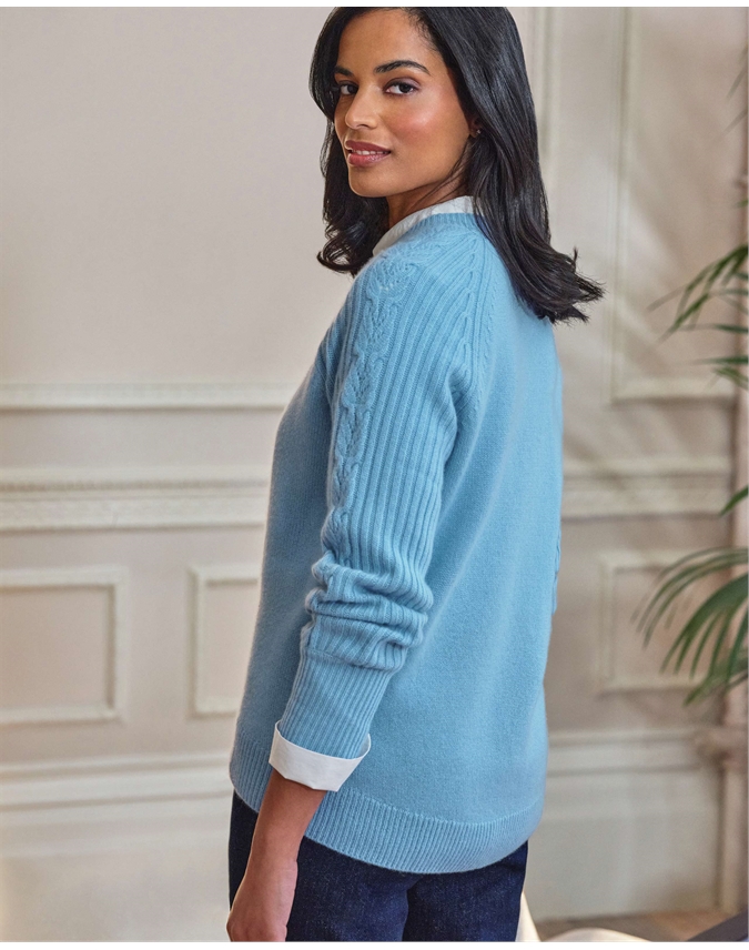 Cashmere Cable Sleeve Lofty