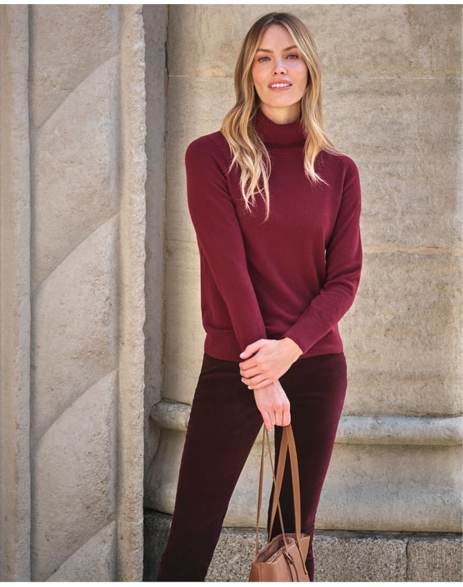 Womens Cashmere Turtle Neck Sweater