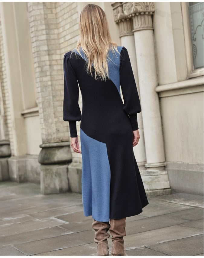 Ribbed Color Block Fit N Flare Dress