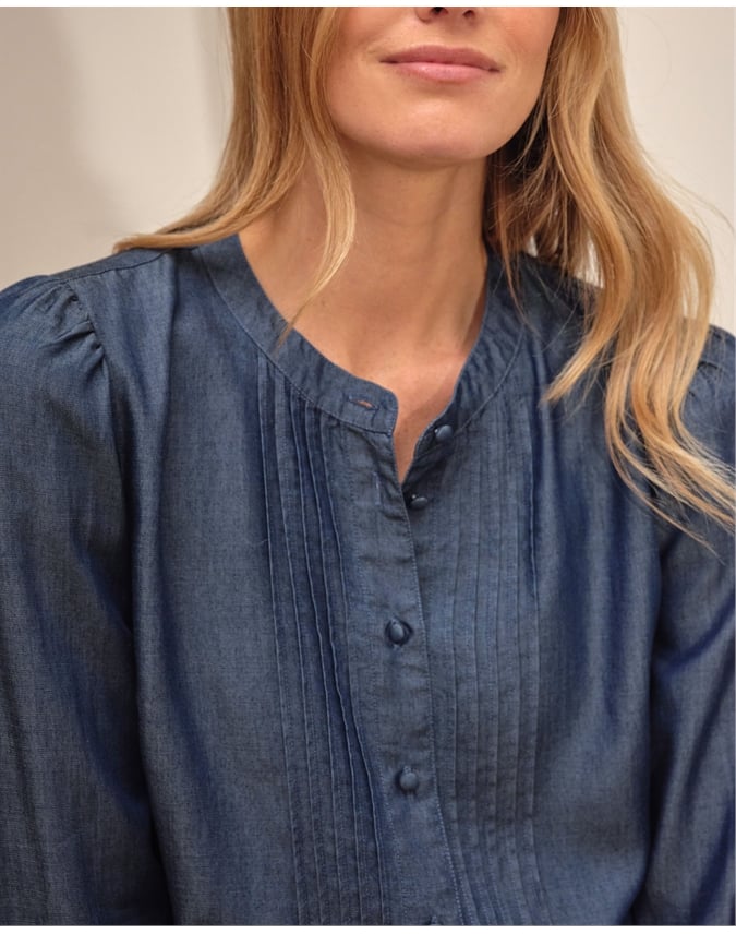 Tencel Collarless Pleated Blouse