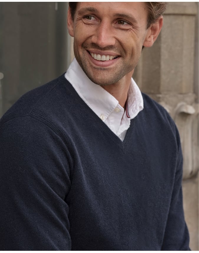 Mens Cashmere V Sweater