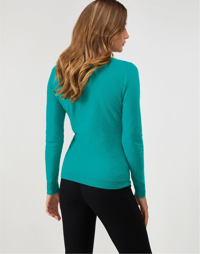 Winter Jade | Cashmere Slim Fit Crew Neck Sweater | Pure Collection