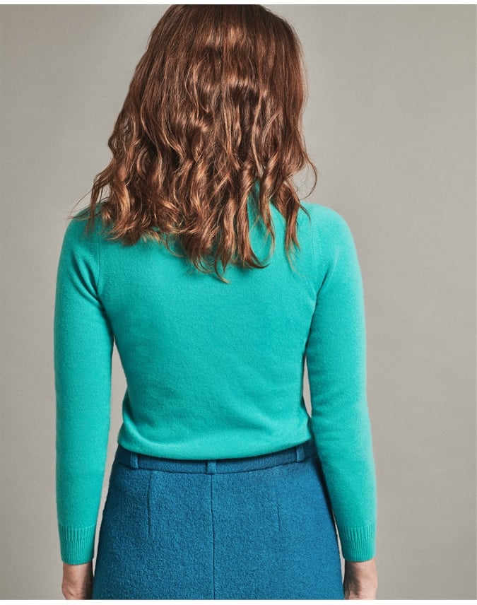 Bright Aqua | Cashmere Slim Fit V Neck Sweater | Pure Collection