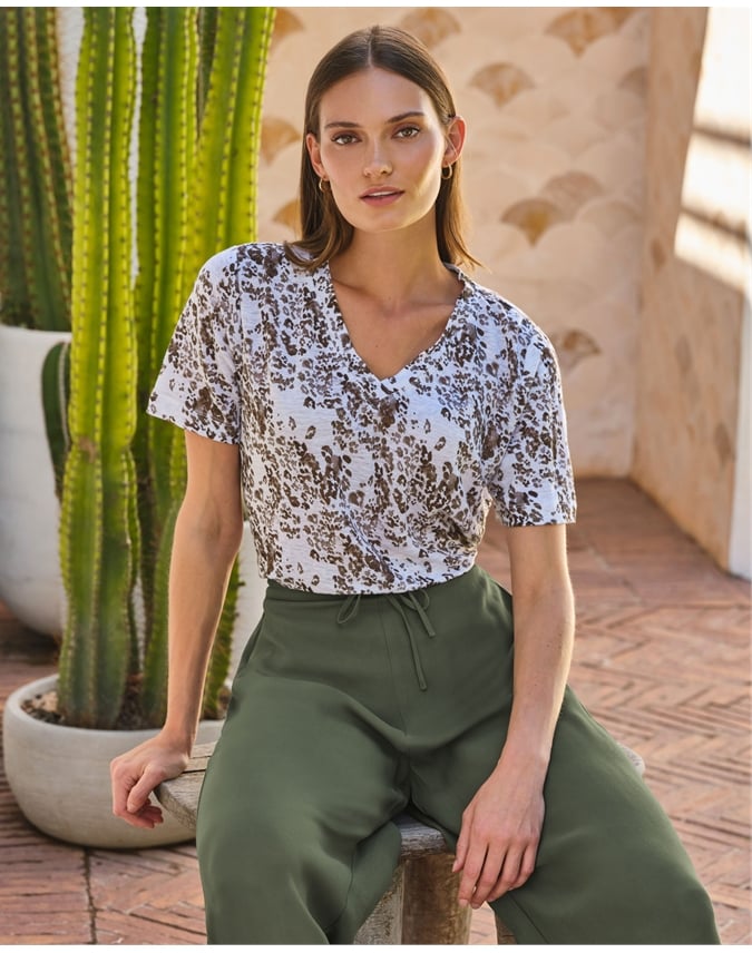 Linen Short Sleeve V Neck T-Shirt