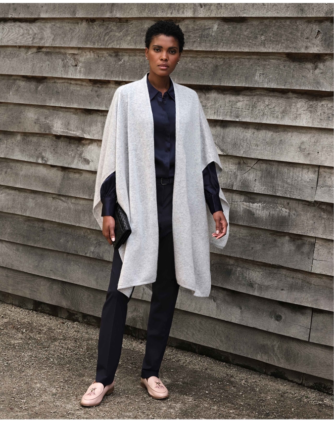 Gassato Cashmere Knitted Wrap