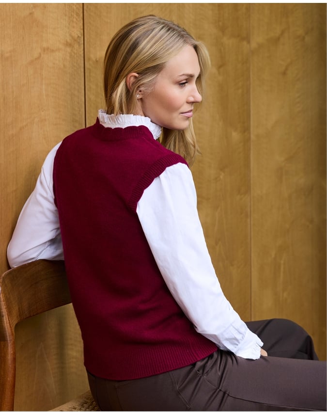 Wool Cashmere Scalloped Tank