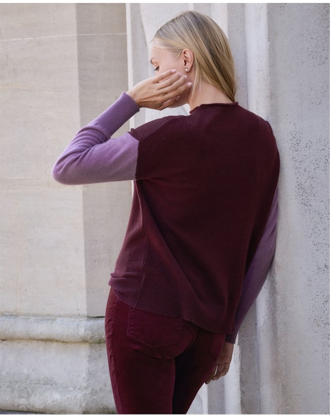 Gassato Block Color Sweater