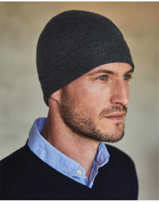 Charcoal | Mens Cashmere Hat | Pure Collection