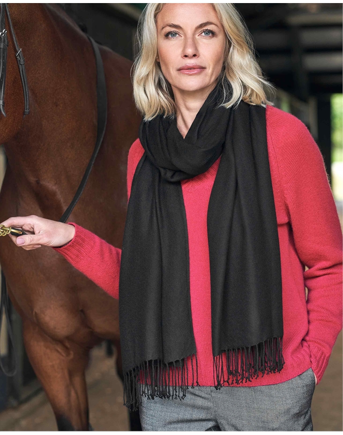 black pashmina shawl