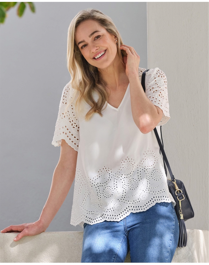 Broderie Top