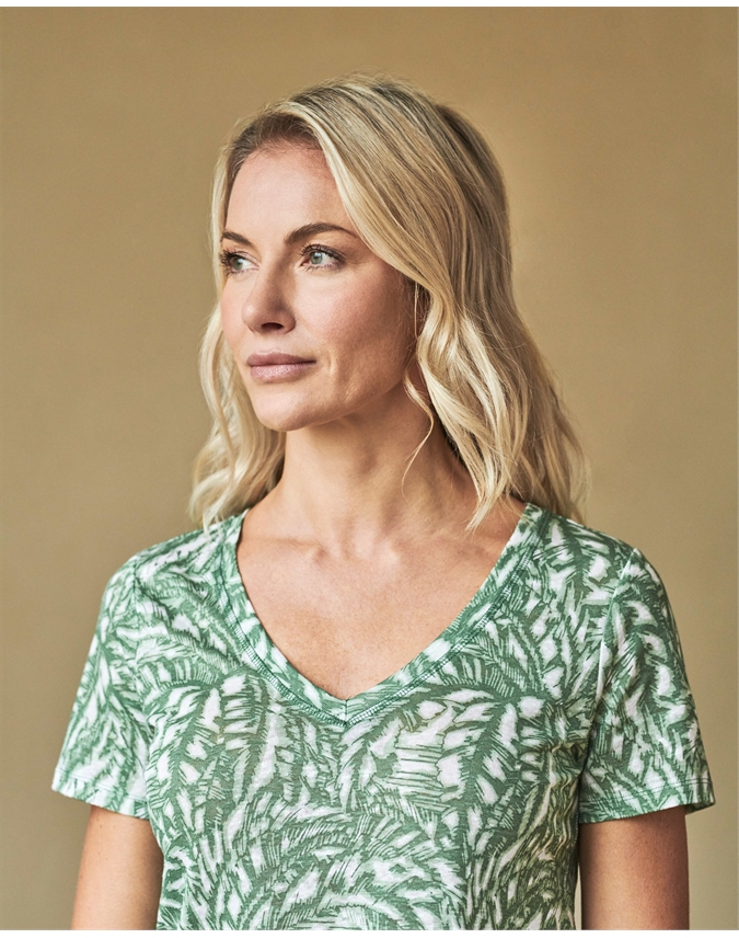 Linen Jersey V Neck T-Shirt