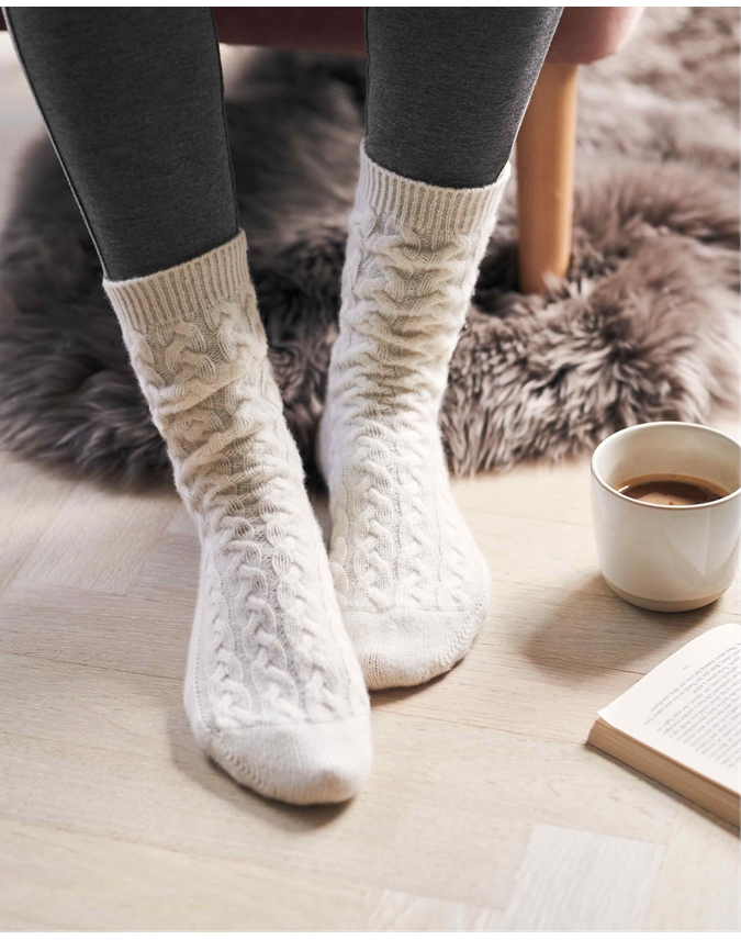 Cashmere Cable Socks
