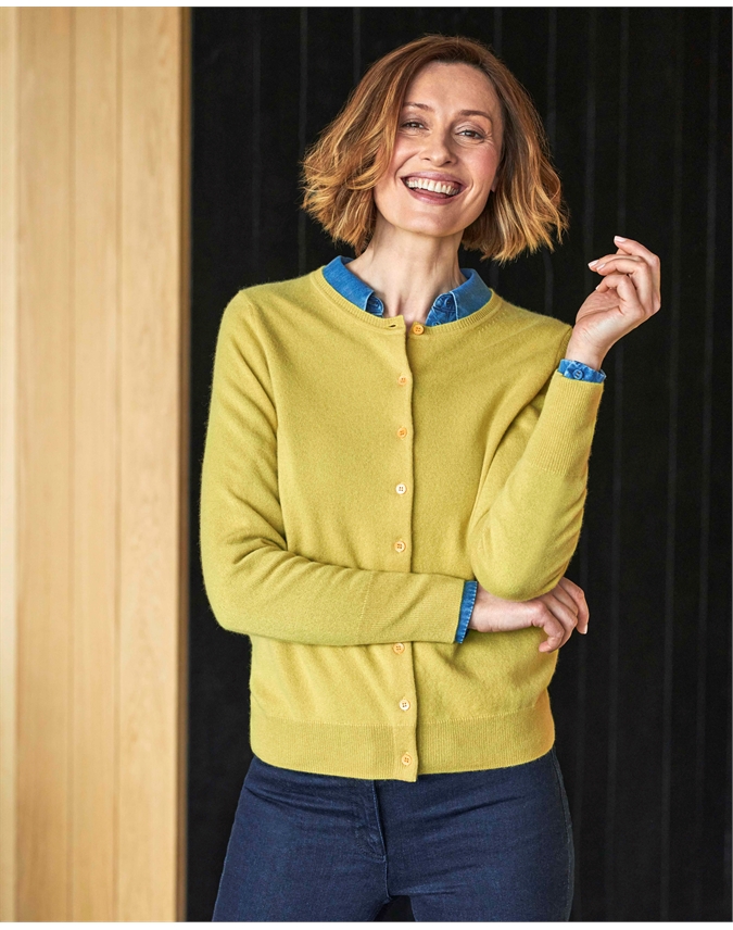 Chartreuse | Cashmere Crew Neck Cardigan | Pure Collection