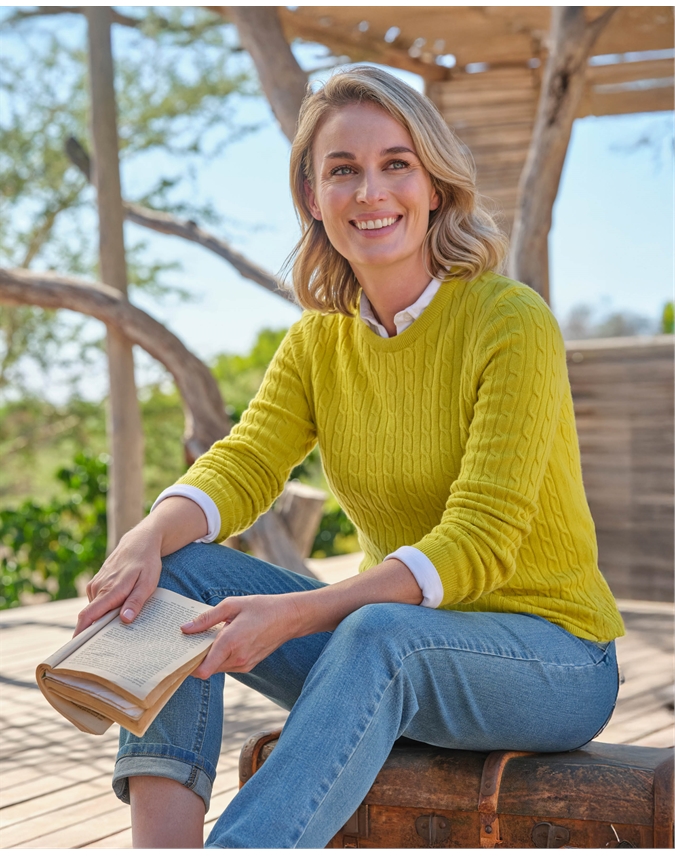 Cashmere Merino Cable Crew Neck Sweater