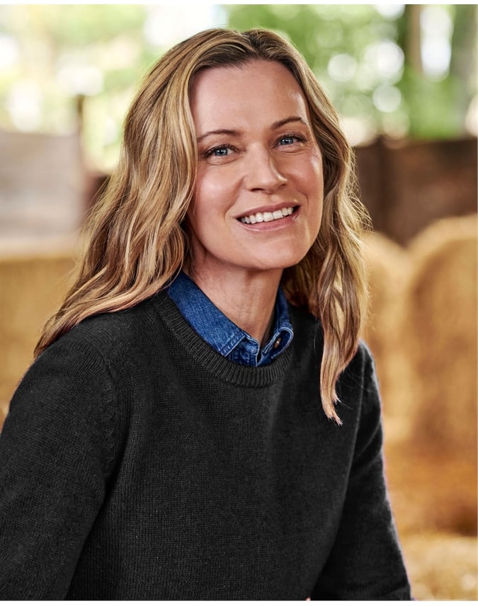 Womens Lambswool Crew