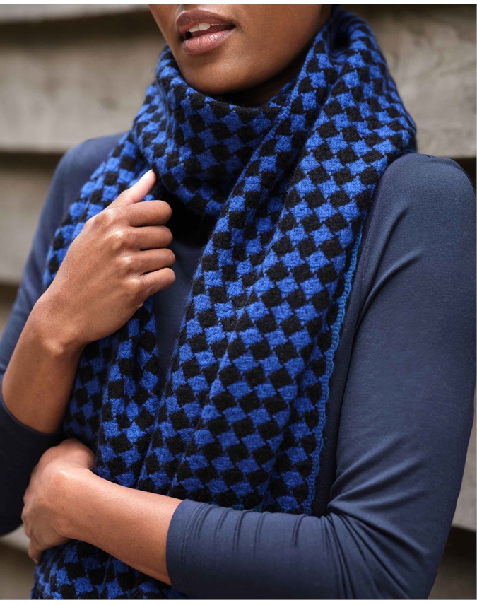 Cashmere Houndstooth Scarf
