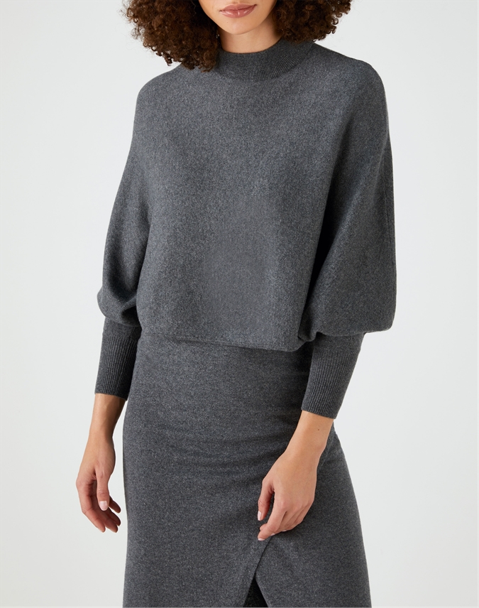 batwing cropped jumper