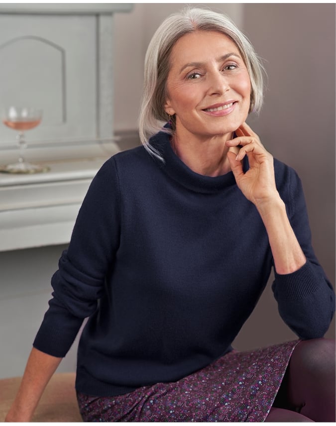 Jackie Roll Neck