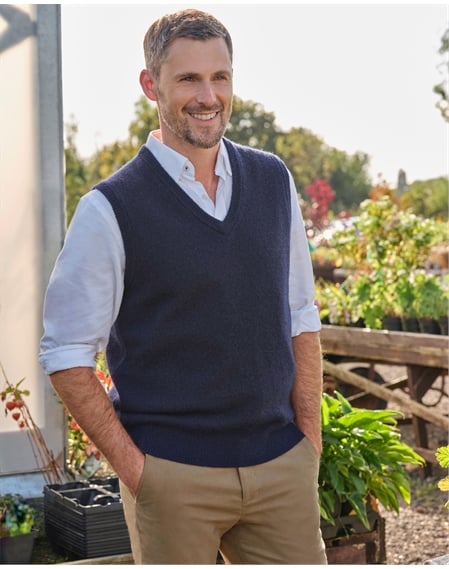 Mens Classic Lambswool Vest