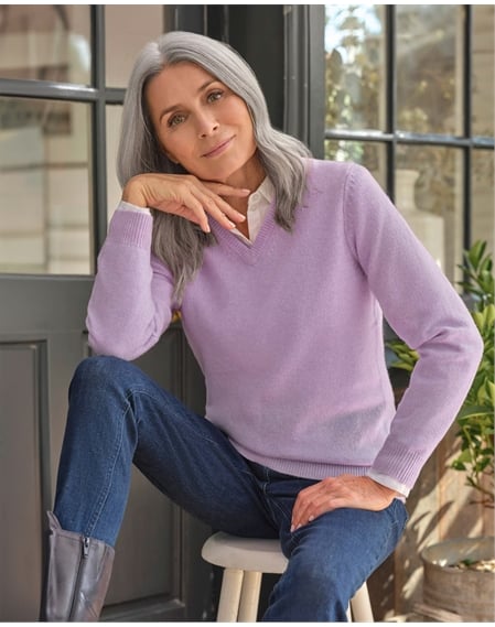 Womens Lambswool V Neck Sweater