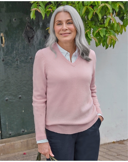 Womens Lambswool V Neck Sweater