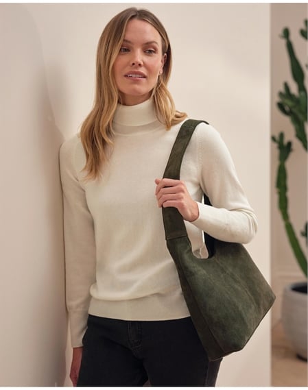 Womens Cashmere Turtle Neck Sweater