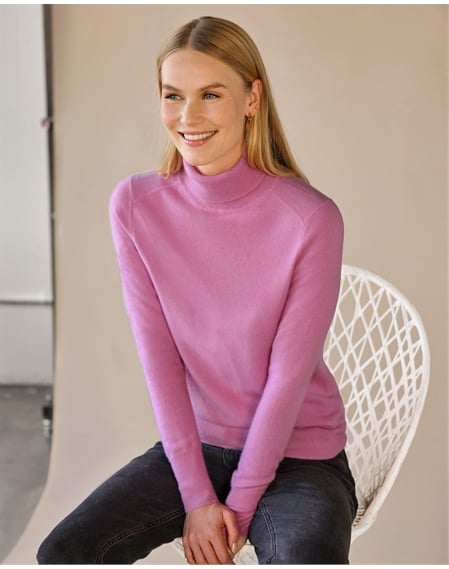 Womens Cashmere Turtle Neck Sweater