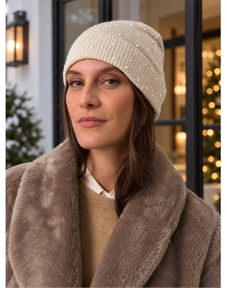 Lambswool Pearl Hat
