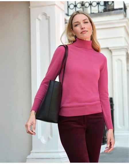 Womens Cashmere Turtle Neck Sweater