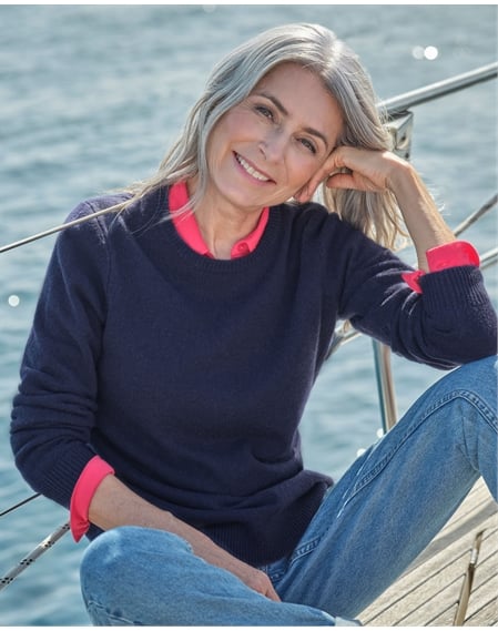 Womens Lambswool Crew