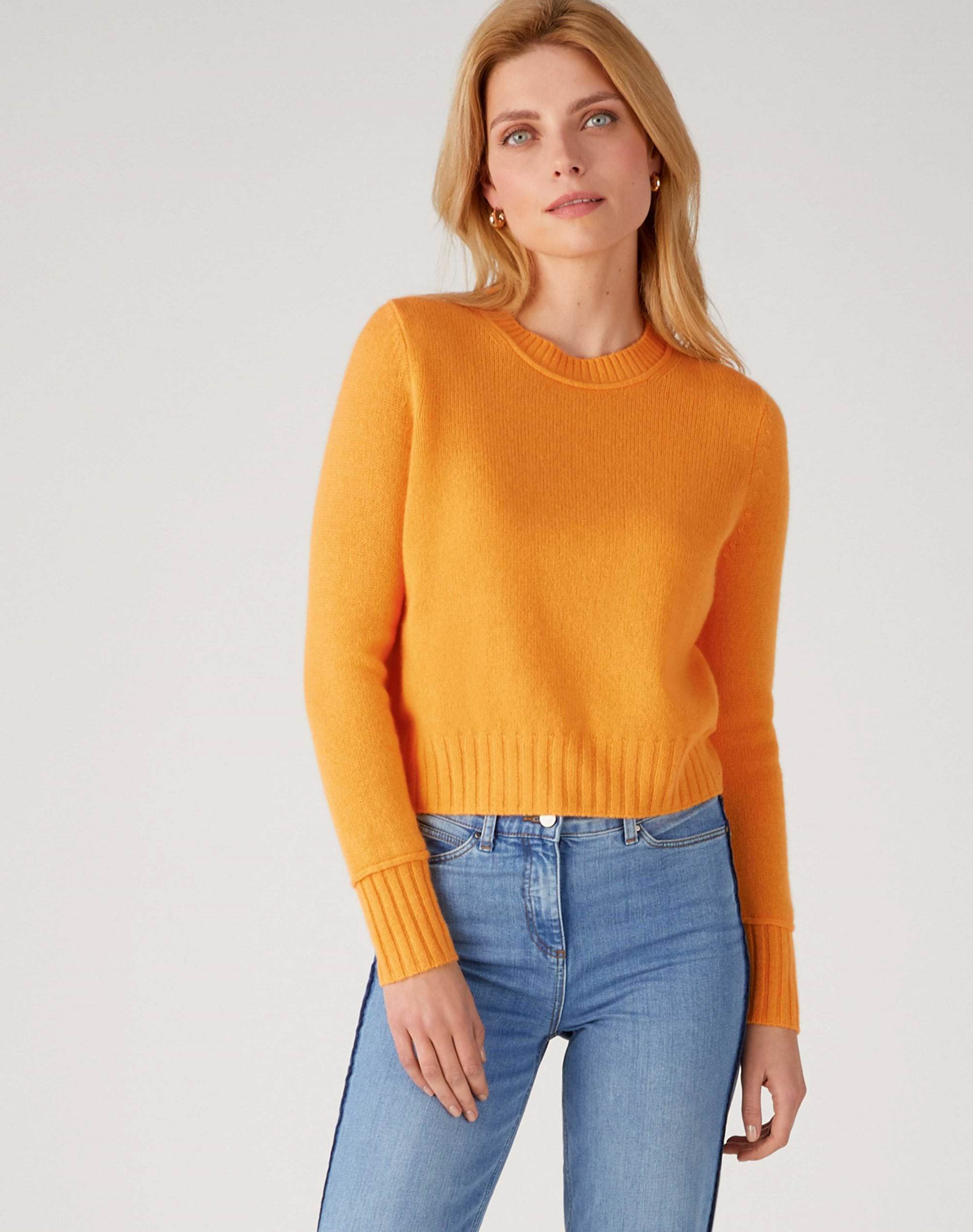 Apricot | Cashmere Lofty Cropped Sweater | Pure Collection