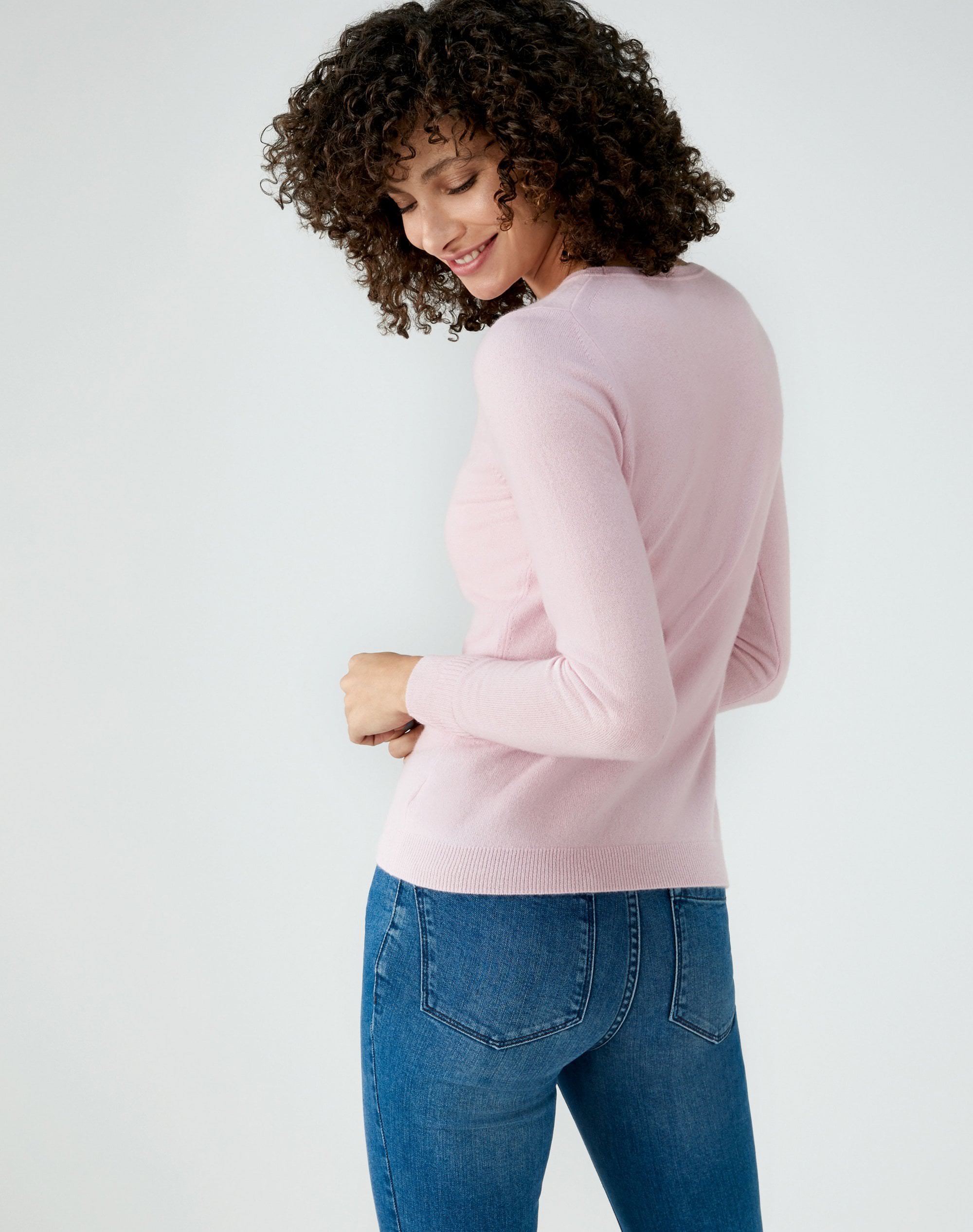 Powder Pink | Cashmere Slim Fit Crew Neck Sweater | Pure Collection