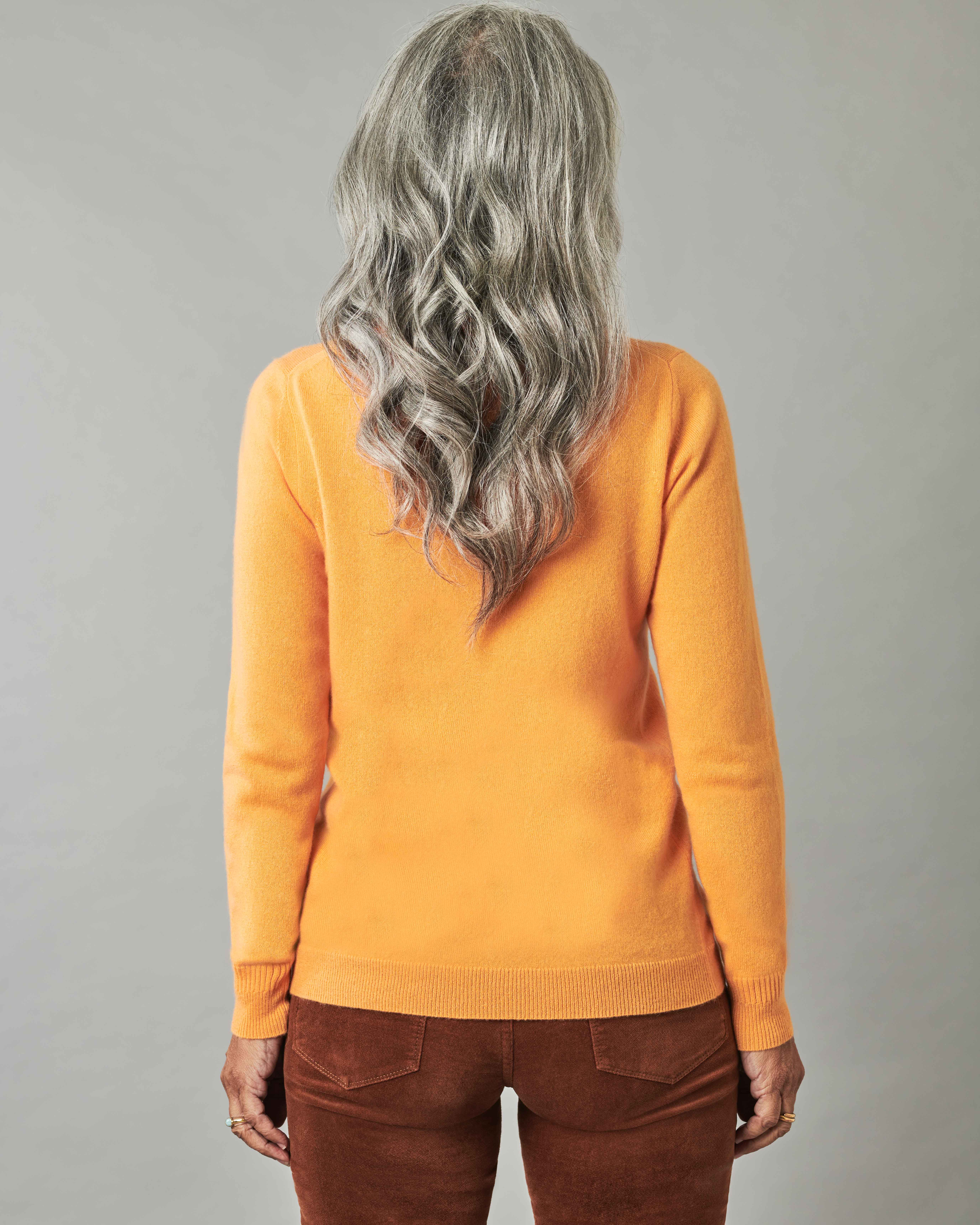 Apricot Cashmere Straight Fit Crew Neck Sweater Pure Collection