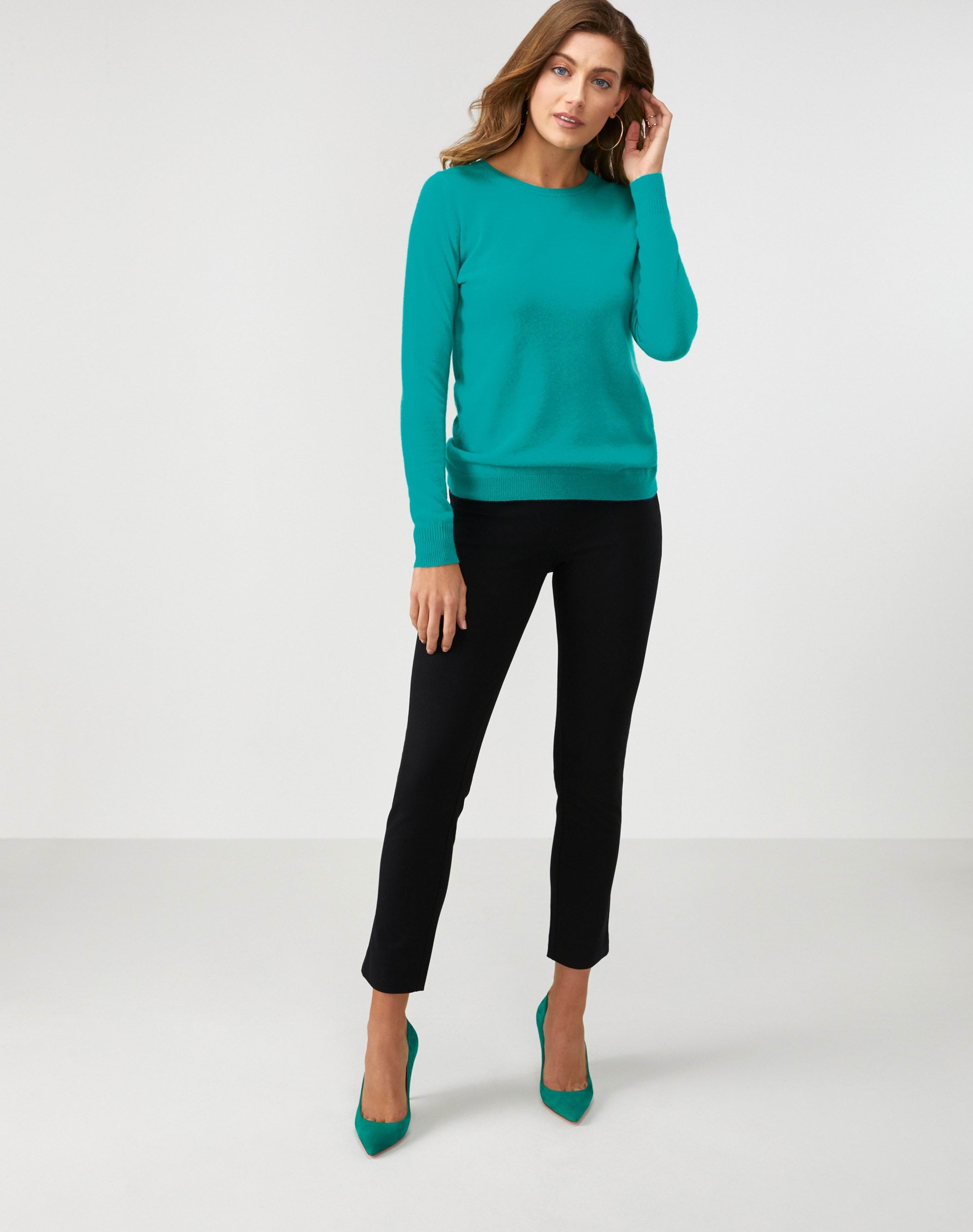 Winter Jade | Cashmere Straight Fit Crew Neck Sweater | Pure Collection