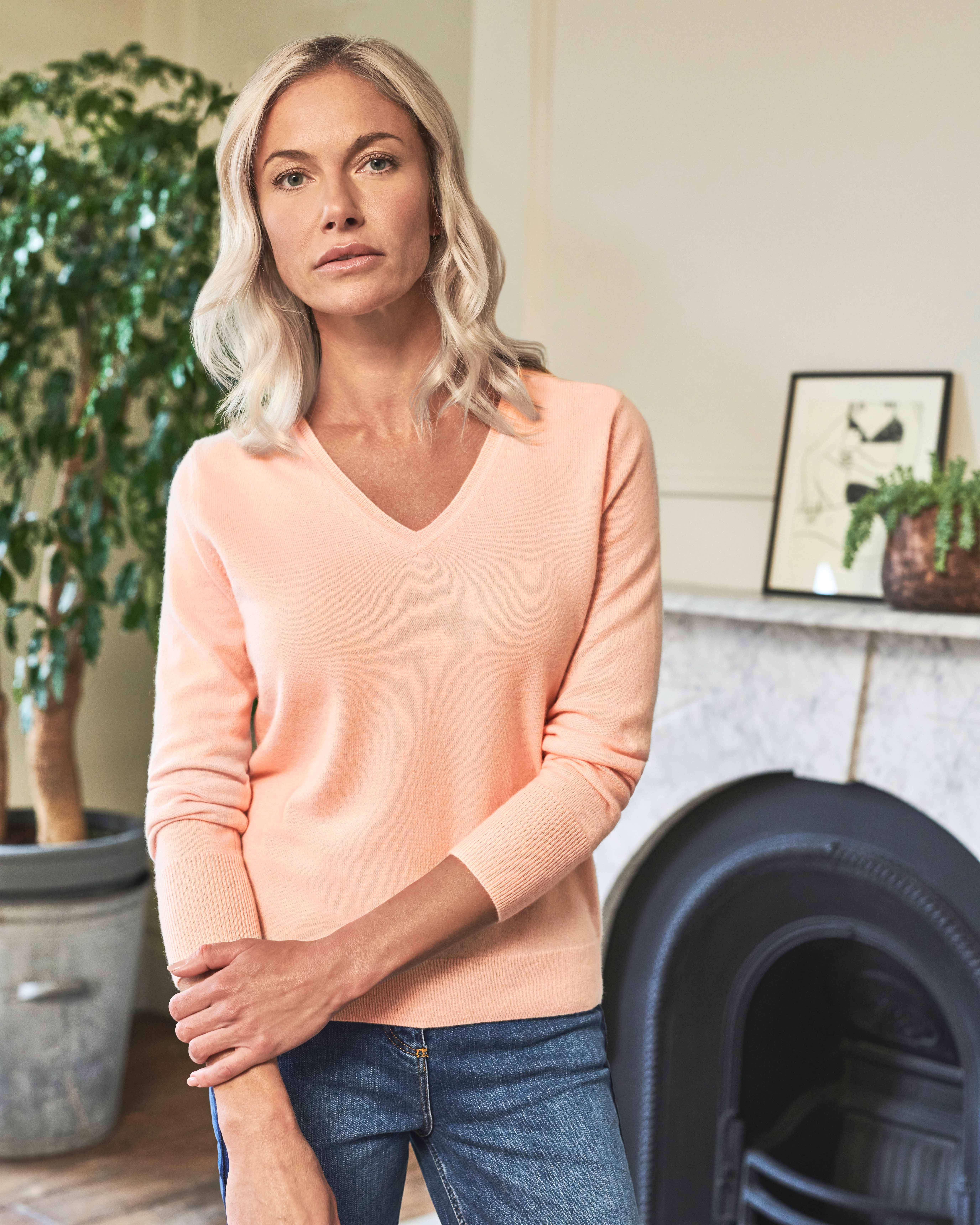 Pale Peach Cashmere V Neck Sweater Pure Collection